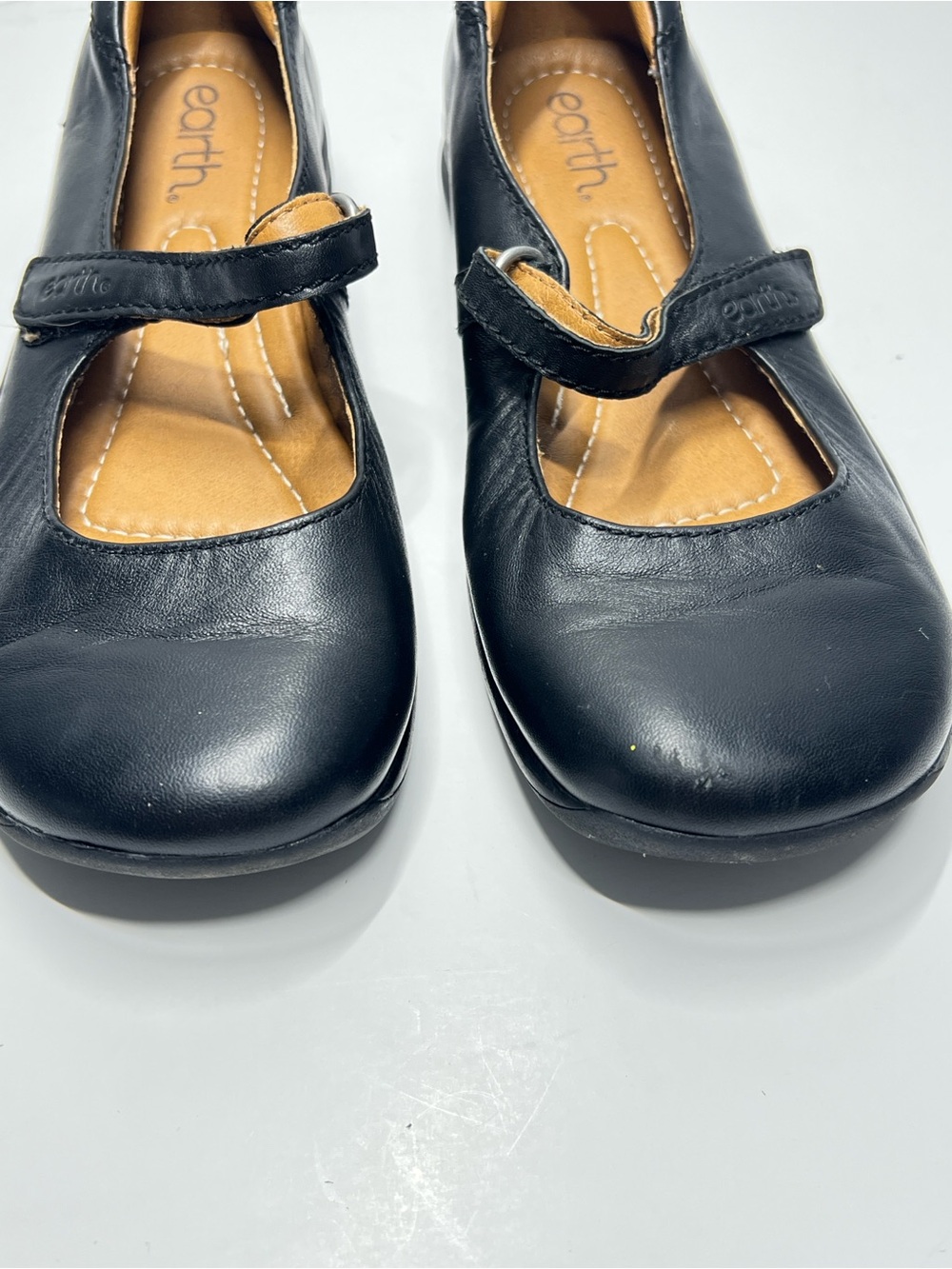 EARTH Women’s 8M Navy Blue Slip On Mary Jane Leather Flats